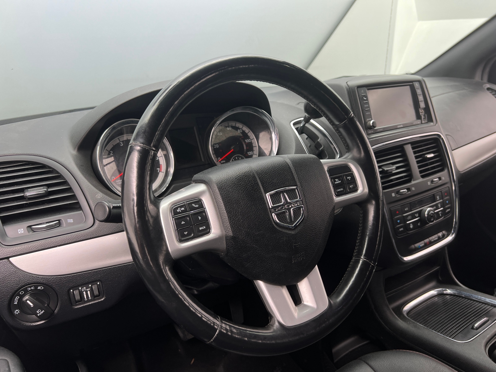 Thumbnail: 2019 Dodge Grand Caravan - 4