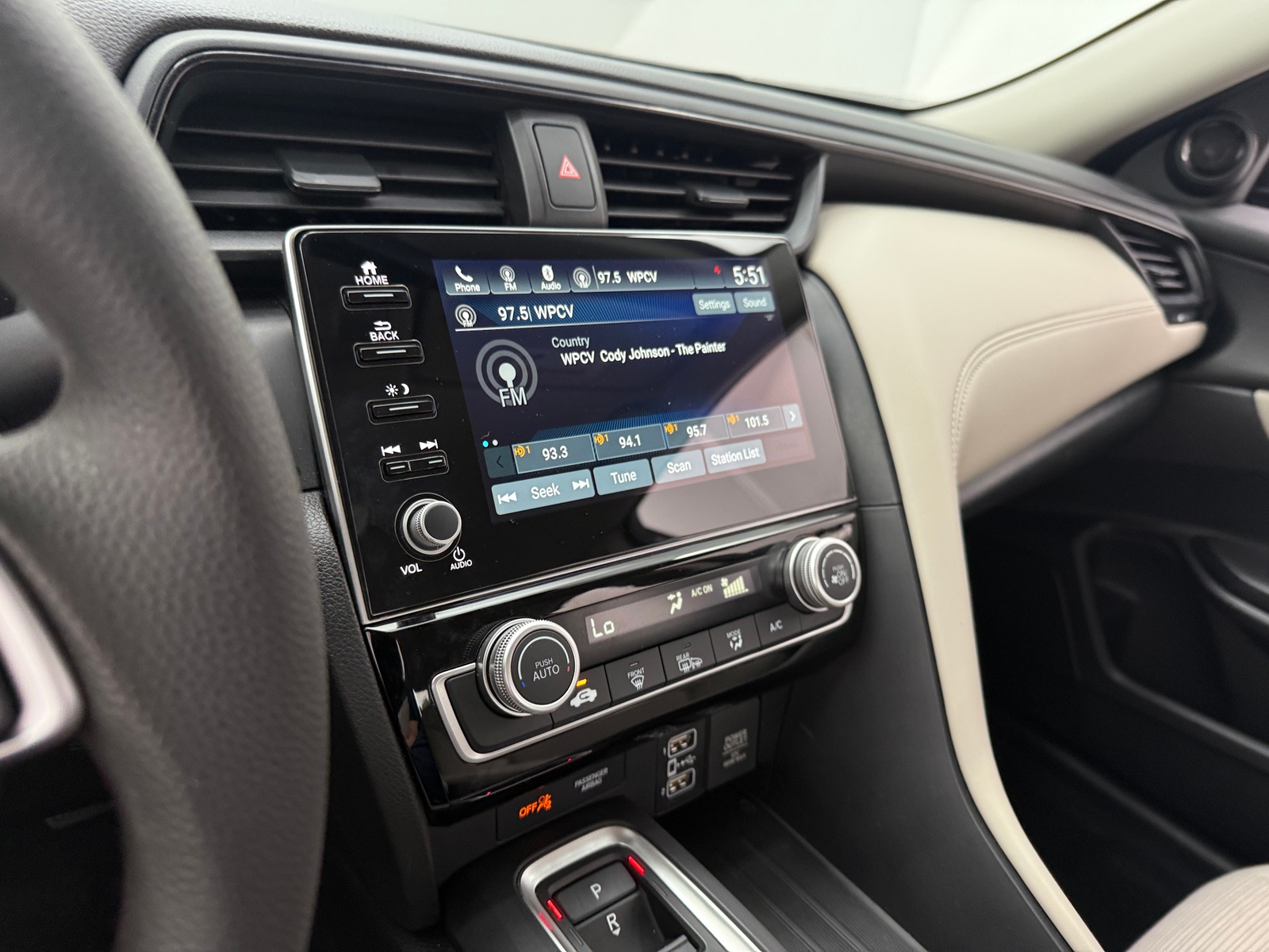 Thumbnail: 2022 Honda Insight - 4