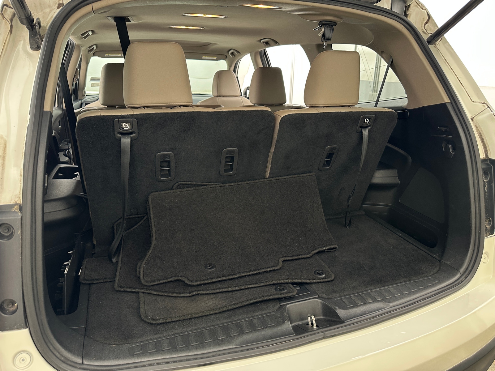 Thumbnail: 2017 Honda Pilot - 6