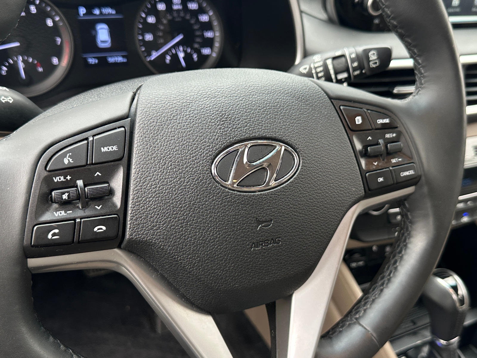 Thumbnail: 2020 Hyundai Tucson - 4