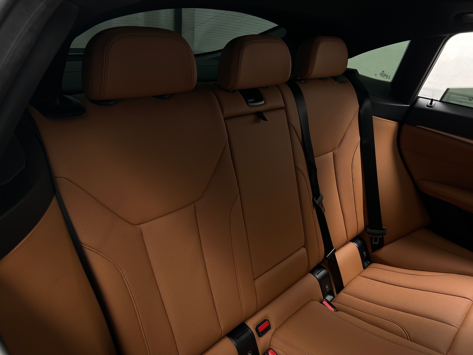 Thumbnail: 2023 BMW i4 - 4