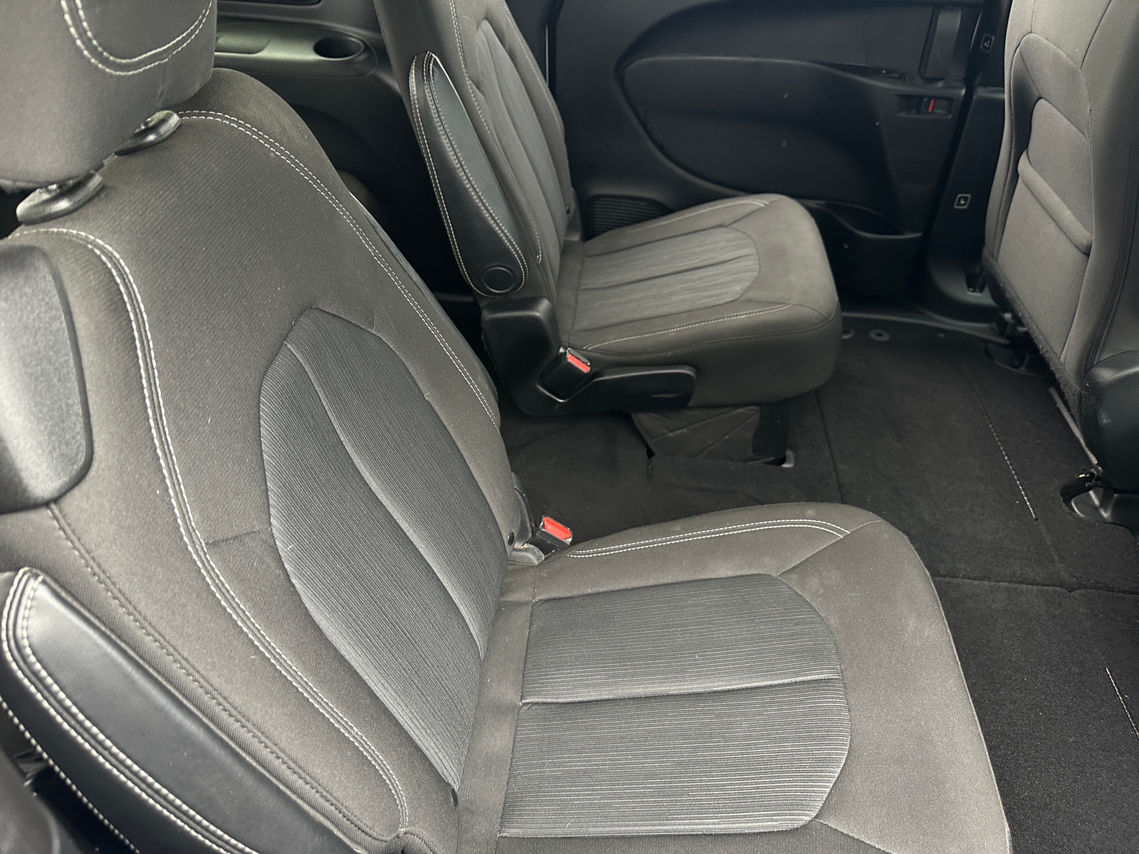 Thumbnail: 2020 Chrysler Pacifica - 6