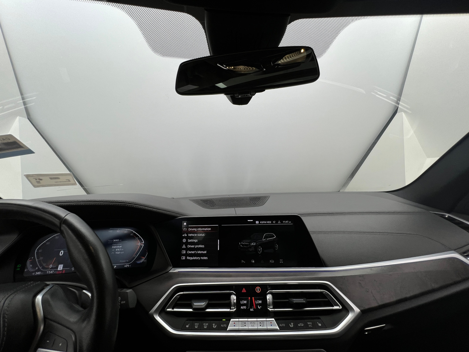 Thumbnail: 2023 BMW X5 - 2