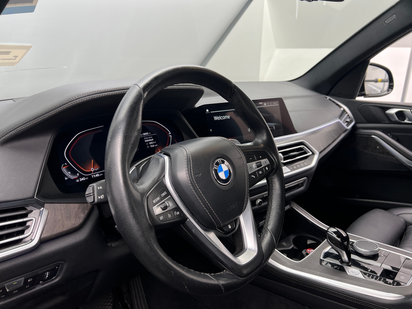 Thumbnail: 2023 BMW X5 - 4