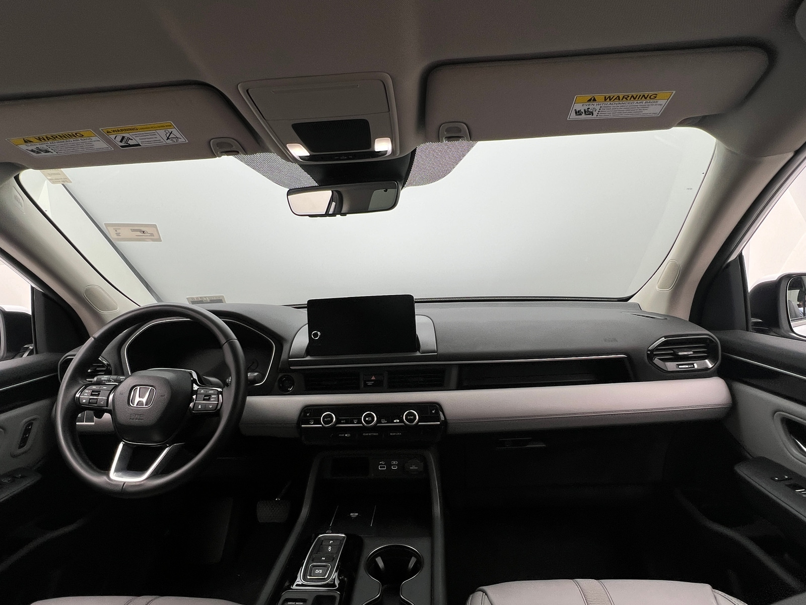 Thumbnail: 2023 Honda Pilot - 2