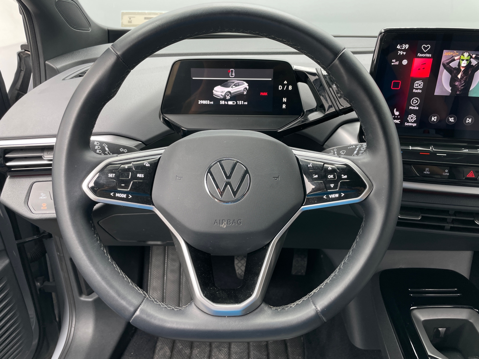 Thumbnail: 2022 Volkswagen ID.4 - 4