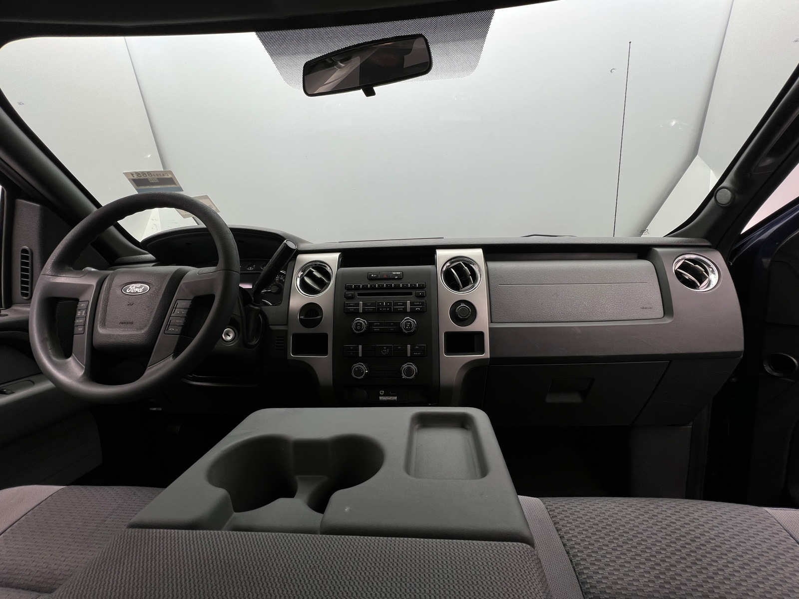 Thumbnail: 2013 Ford Econoline - 3