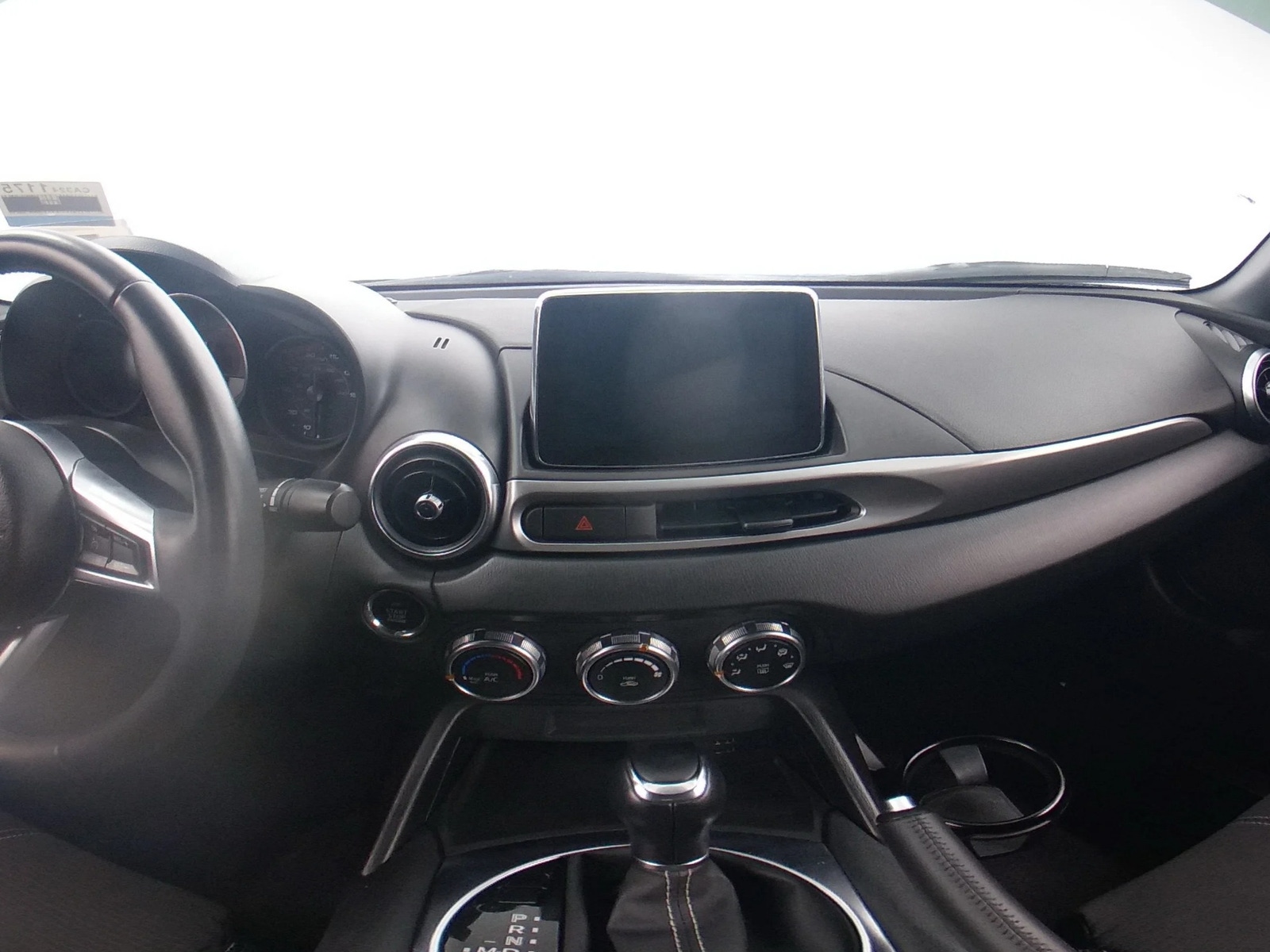 Thumbnail: 2018 Fiat 124 Spider - 3