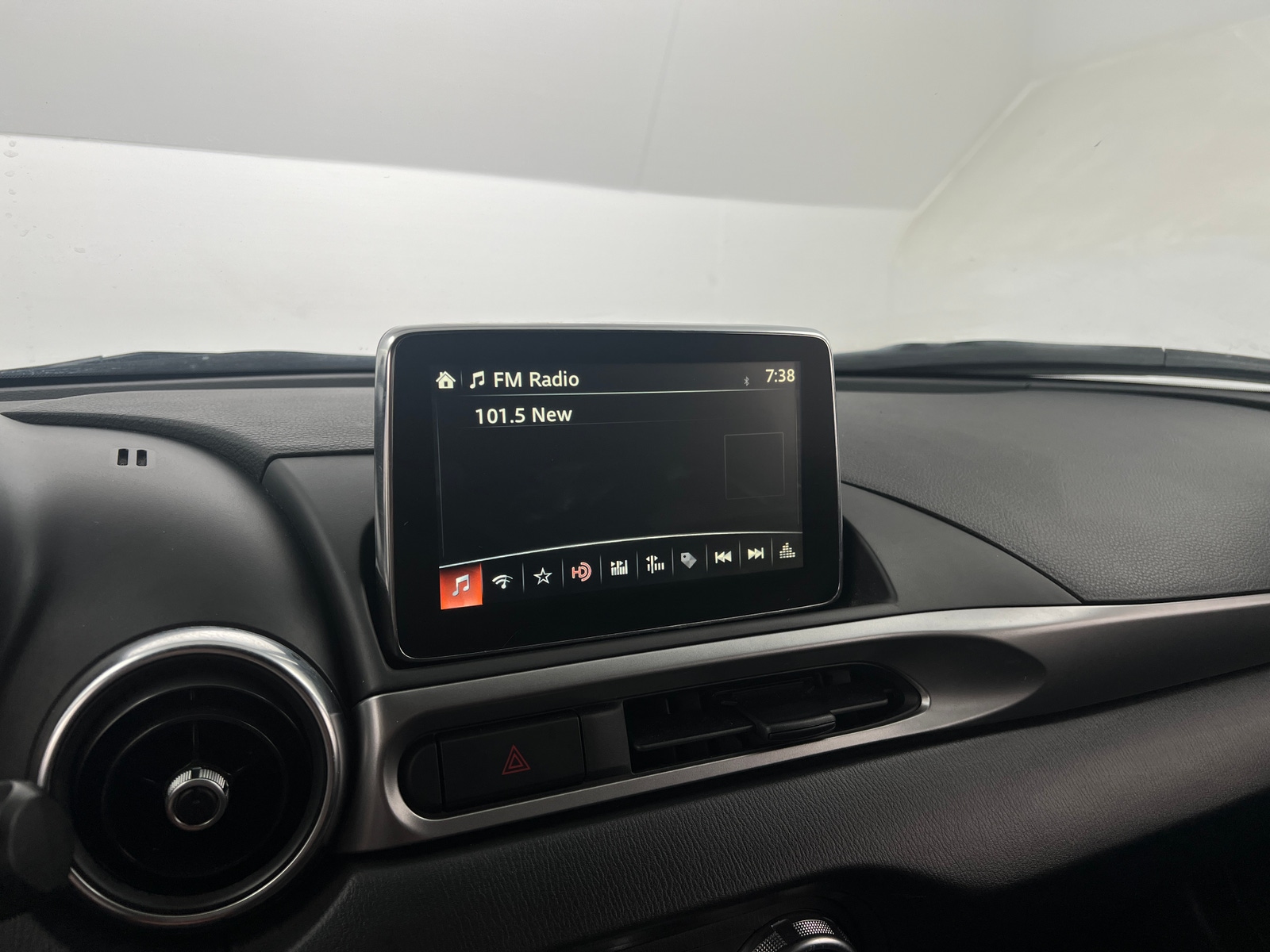 Thumbnail: 2018 Fiat 124 Spider - 4