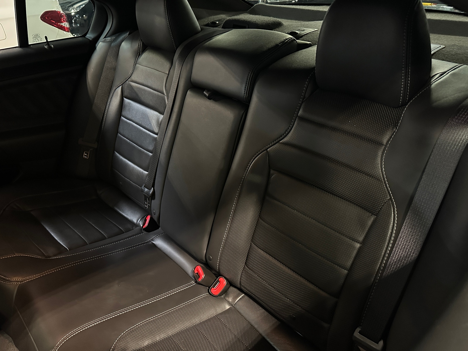 Thumbnail: 2013 Ford Taurus - 5