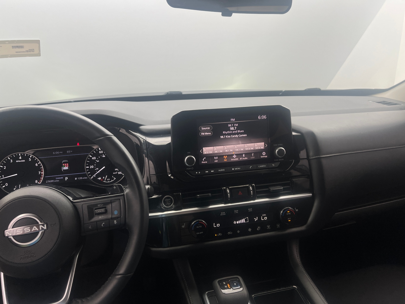 Thumbnail: 2022 Nissan Pathfinder - 3