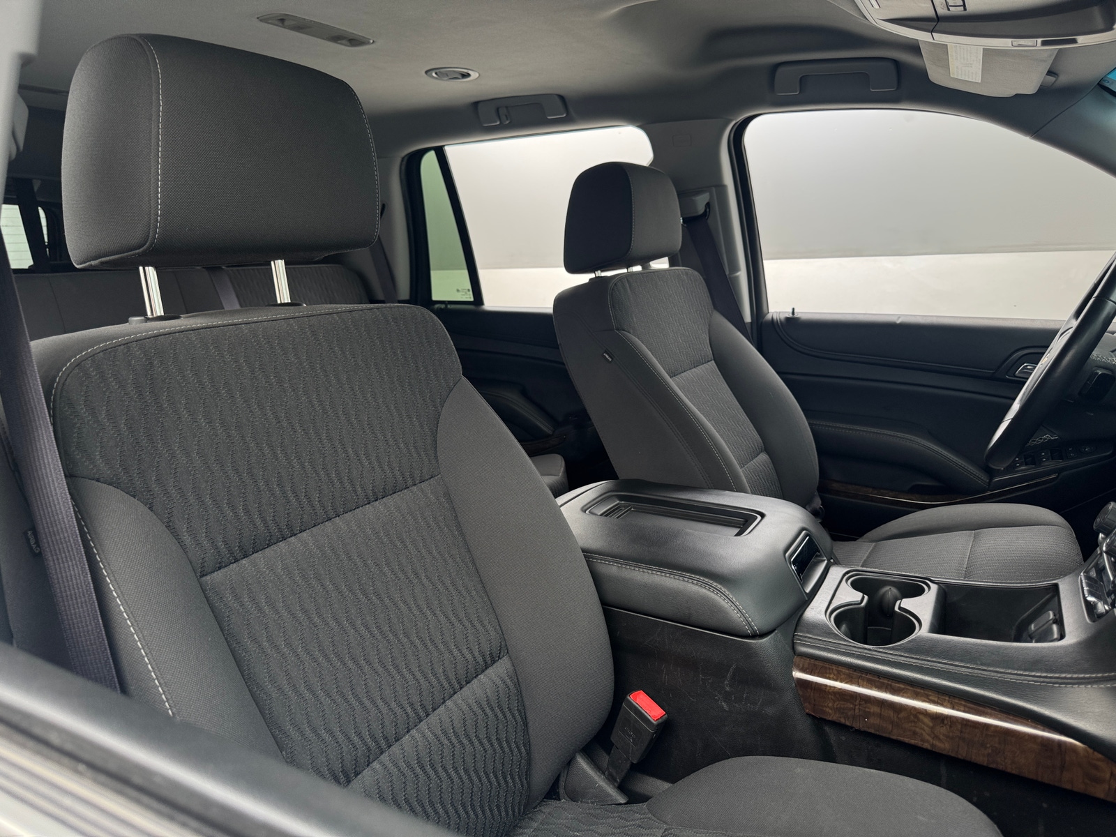 Thumbnail: 2017 Chevrolet Tahoe - 2