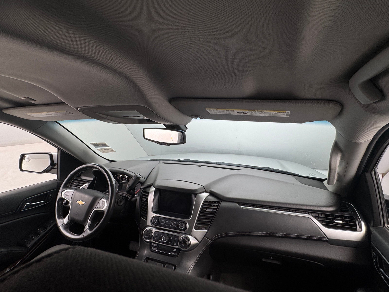 Thumbnail: 2017 Chevrolet Tahoe - 3