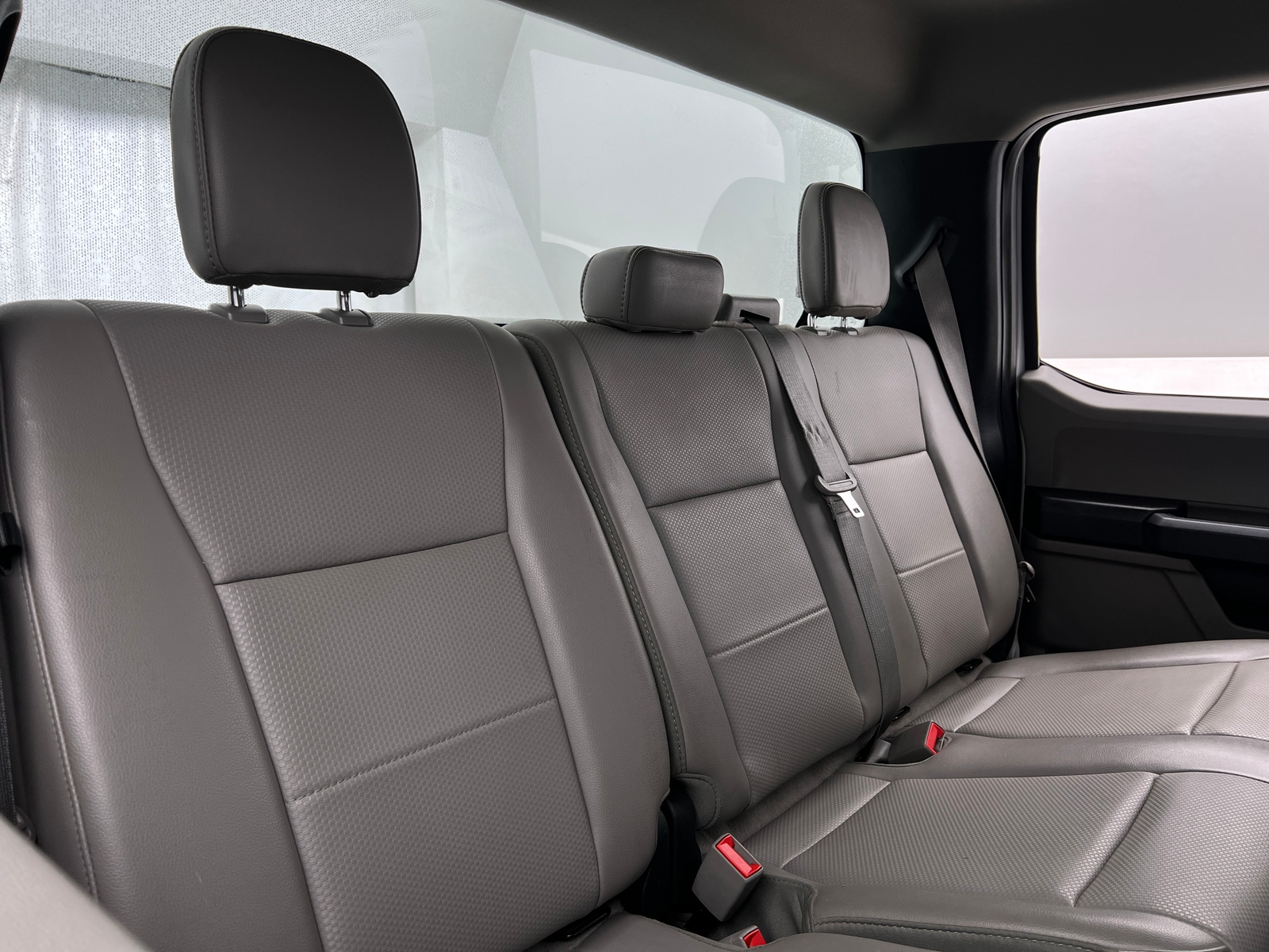 Thumbnail: 2020 Ford Econoline - 6