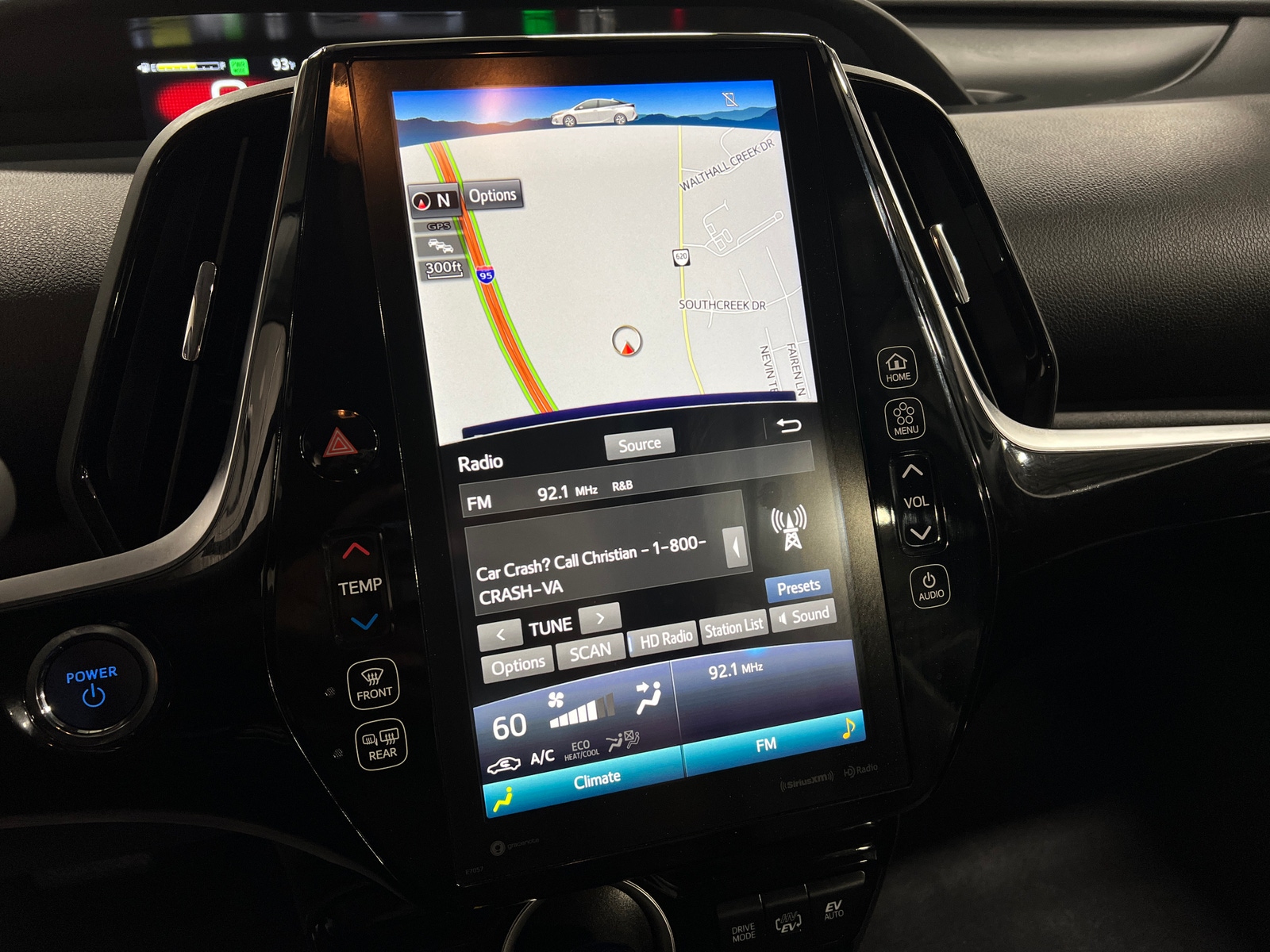Thumbnail: 2022 Toyota Prius Prime - 4