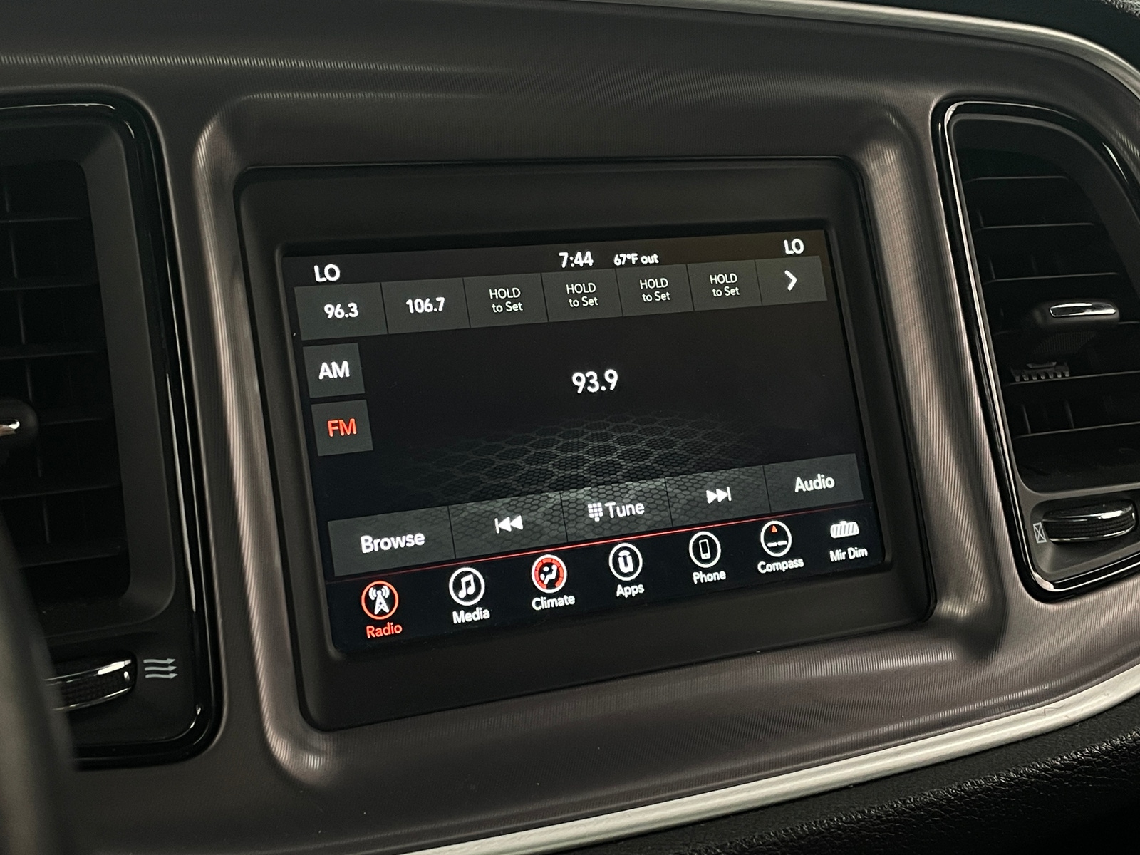 Thumbnail: 2019 Dodge Challenger - 3