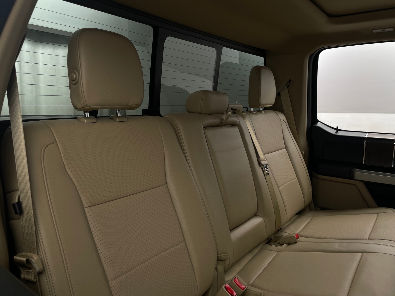 Thumbnail: 2016 Ford Econoline - 5