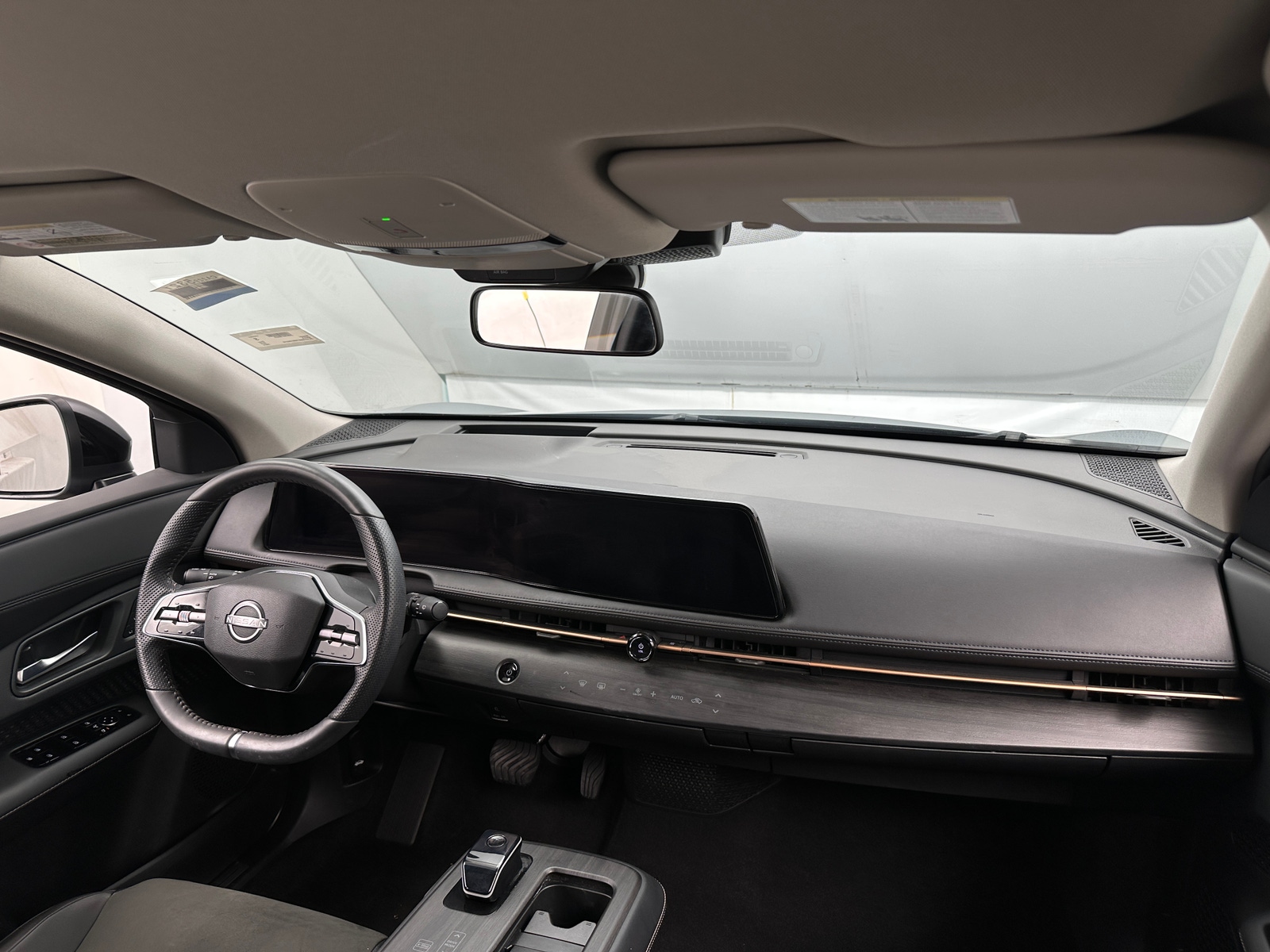 Thumbnail: 2024 Nissan Ariya - 2