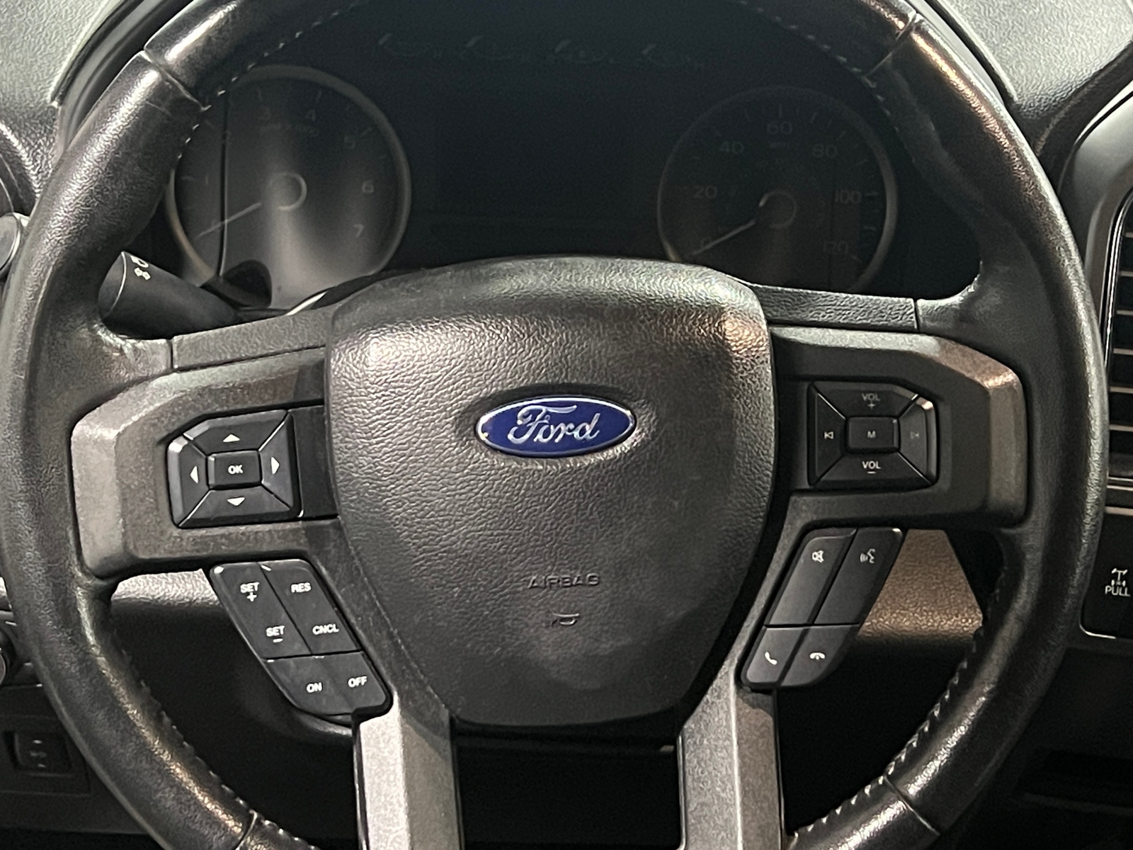 Thumbnail: 2018 Ford Econoline - 5