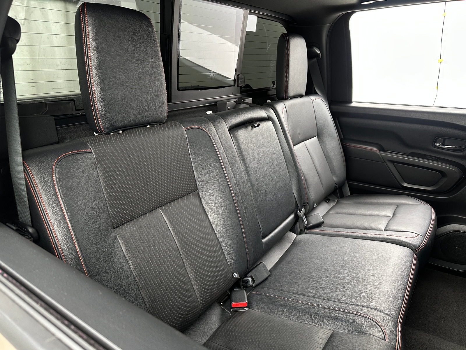 Thumbnail: 2020 Nissan Titan - 6