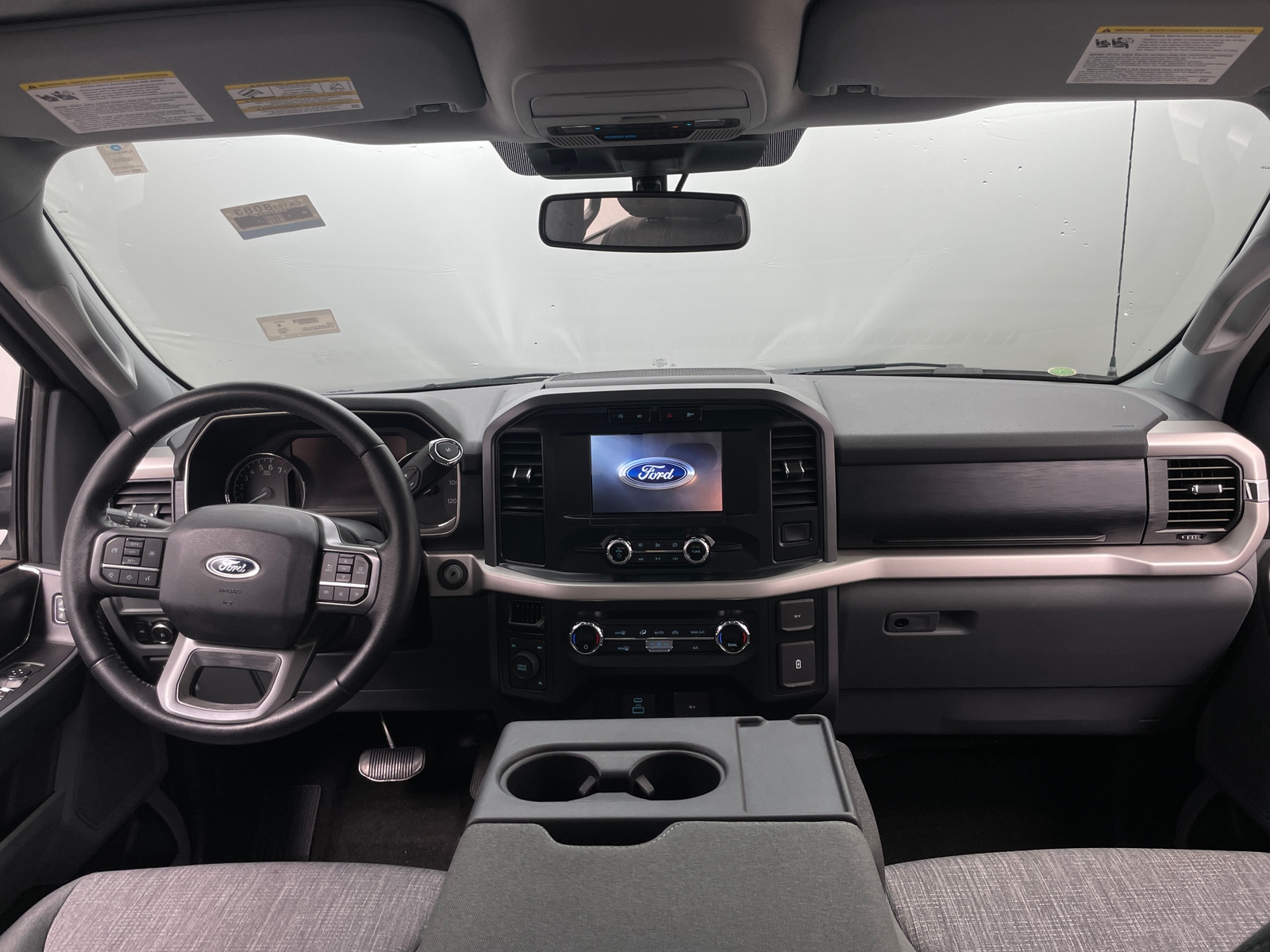 Thumbnail: 2021 Ford Econoline - 3