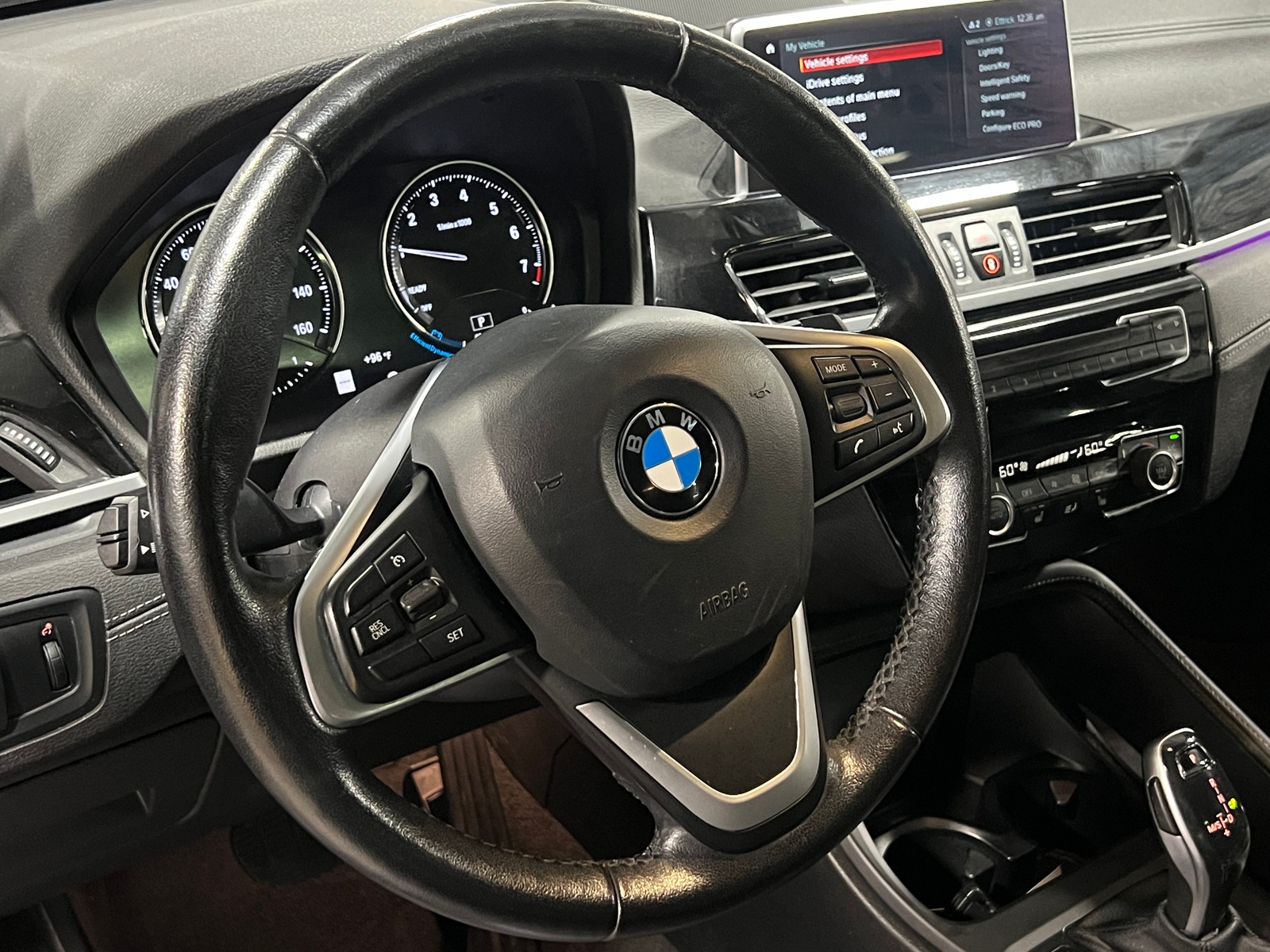 Thumbnail: 2022 BMW X2 - 4