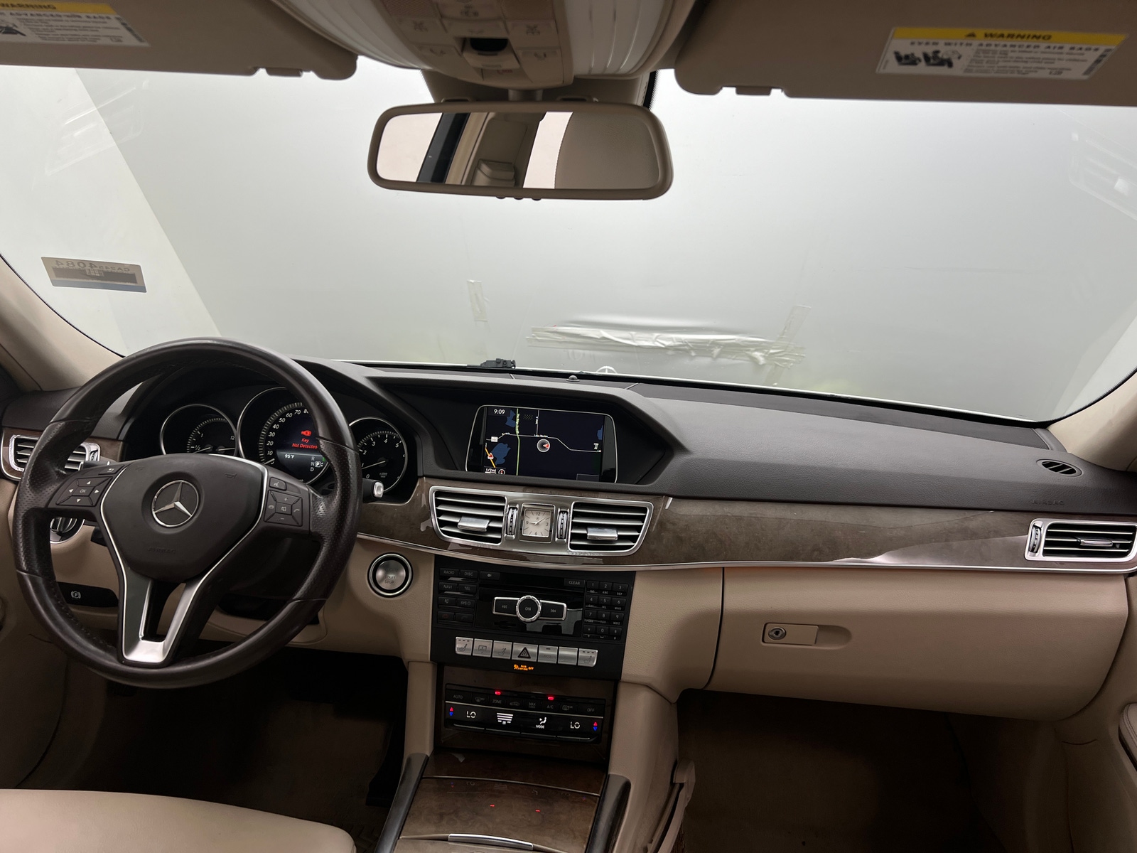 Thumbnail: 2014 Mercedes-Benz E-Class - 2