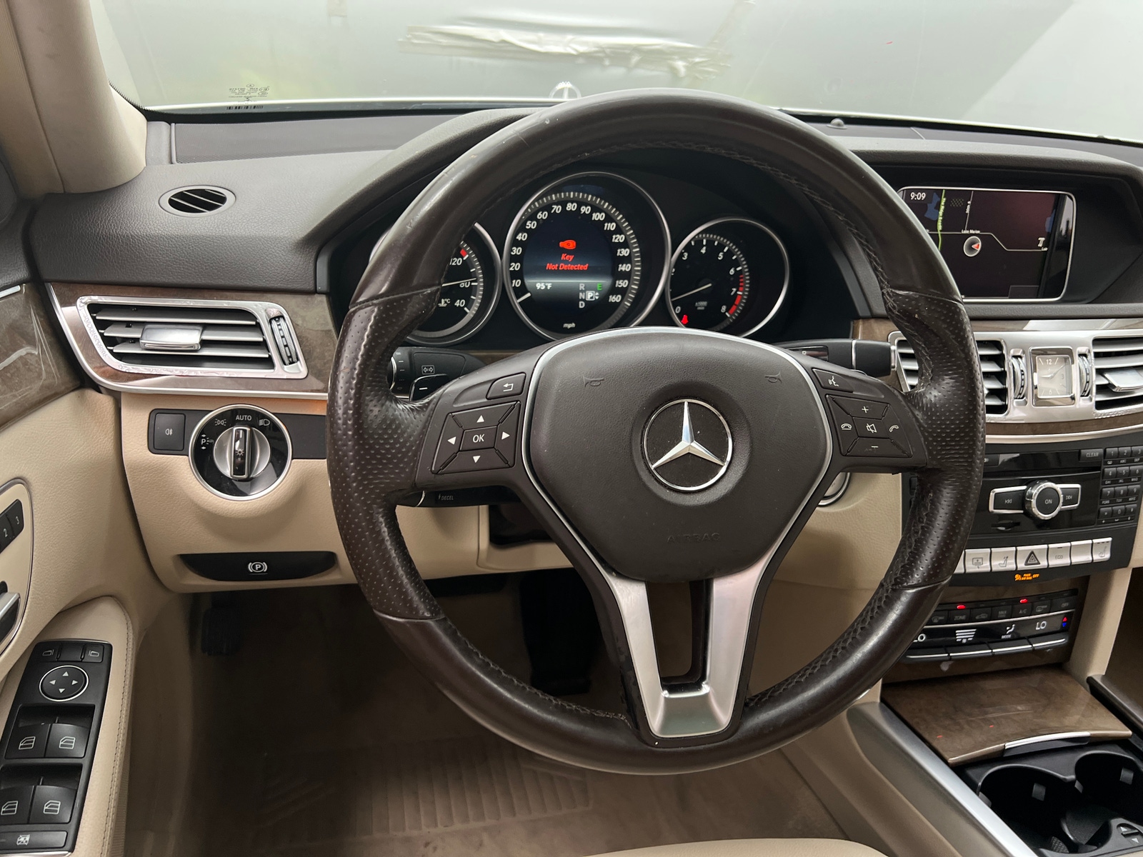 Thumbnail: 2014 Mercedes-Benz E-Class - 4