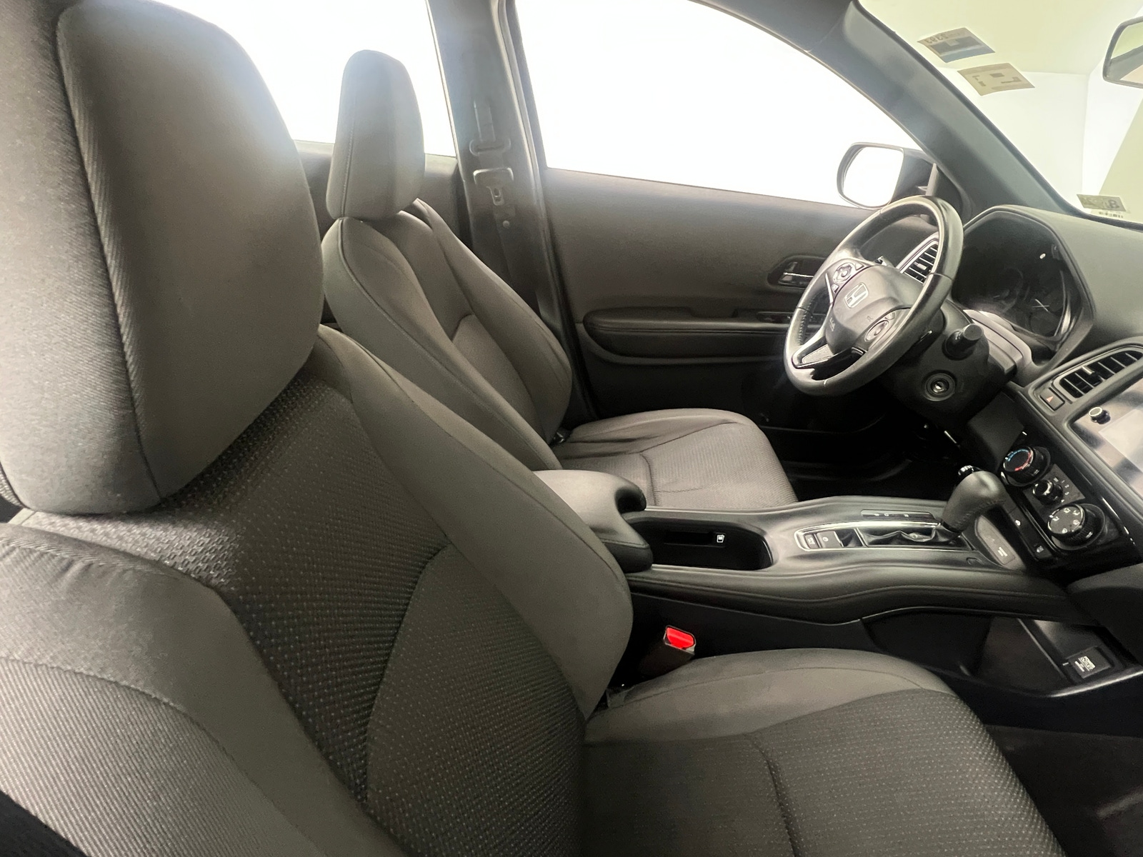 Thumbnail: 2019 Honda HR-V - 2
