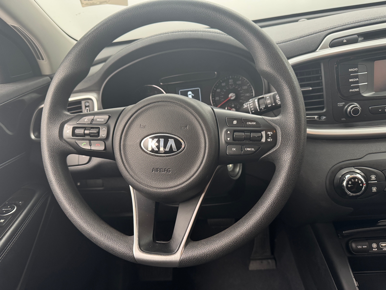Thumbnail: 2018 Kia Sorento - 5