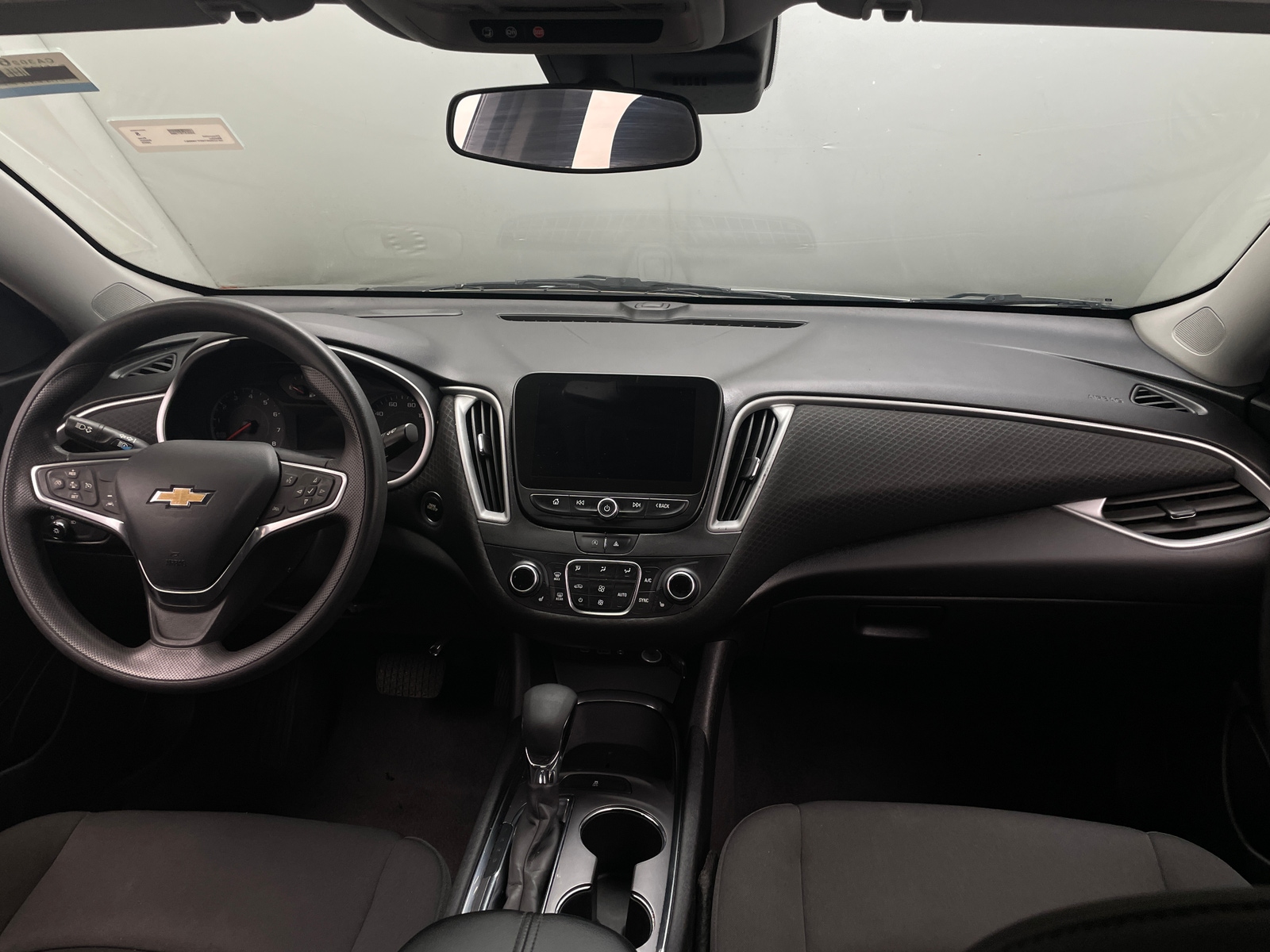 Thumbnail: 2023 Chevrolet Malibu - 3