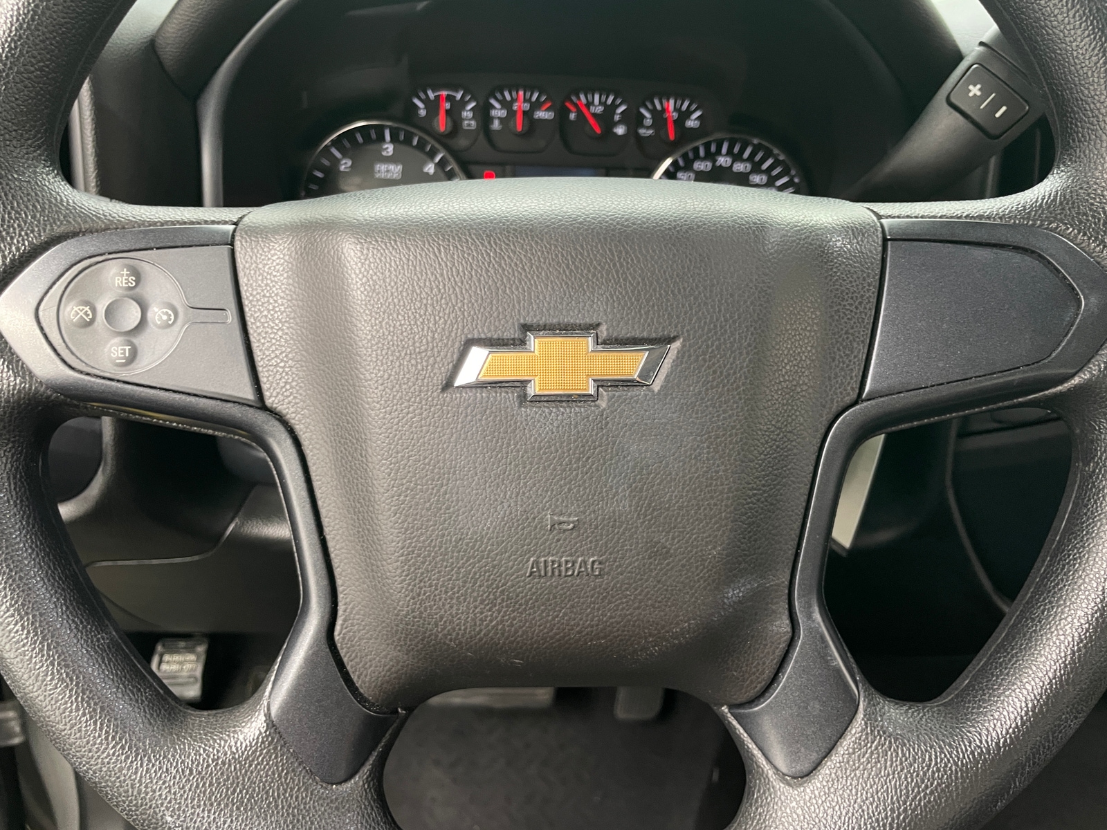 Thumbnail: 2018 Chevrolet Silverado 1500 - 5