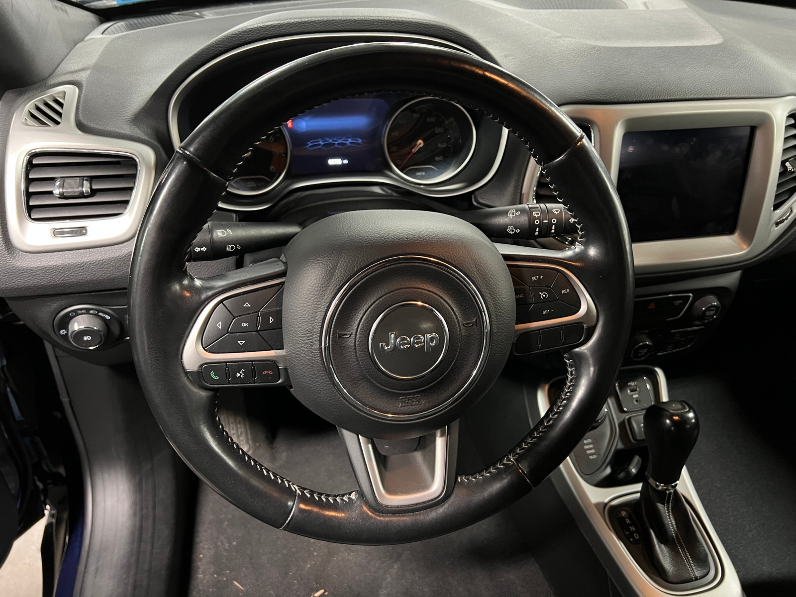 Thumbnail: 2021 Jeep Compass - 4