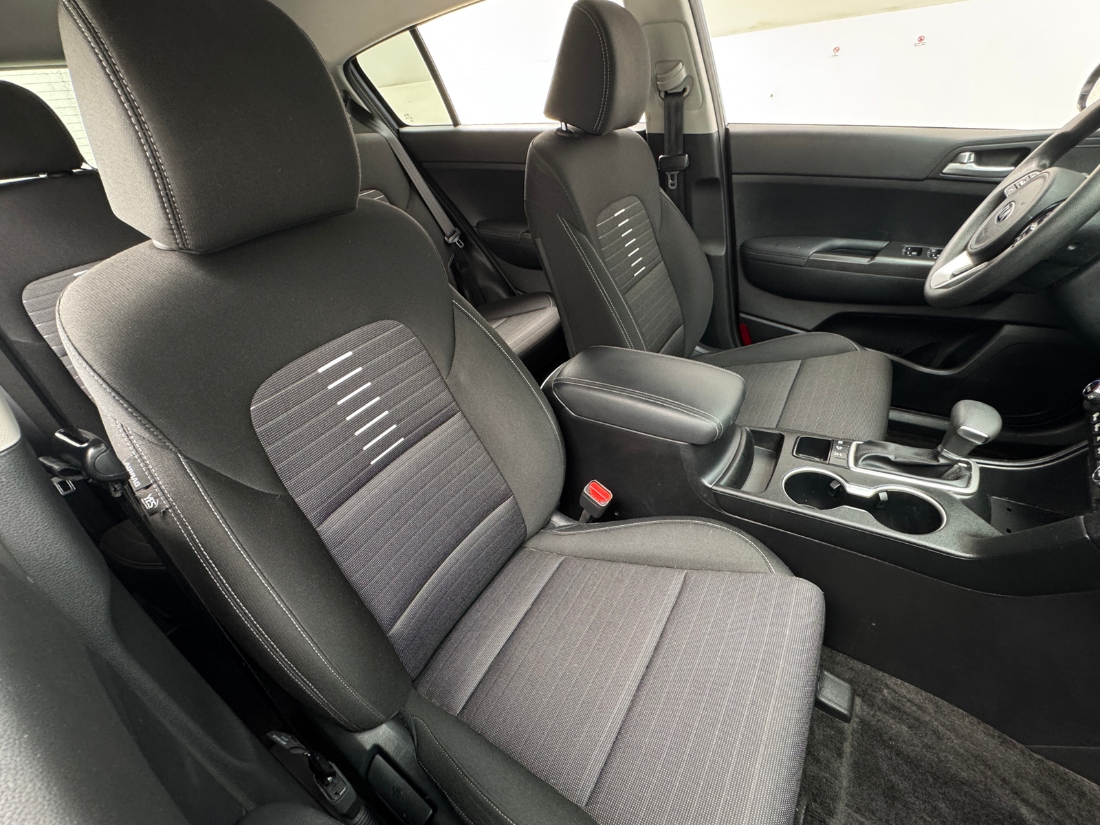 Thumbnail: 2022 Kia Sportage - 2