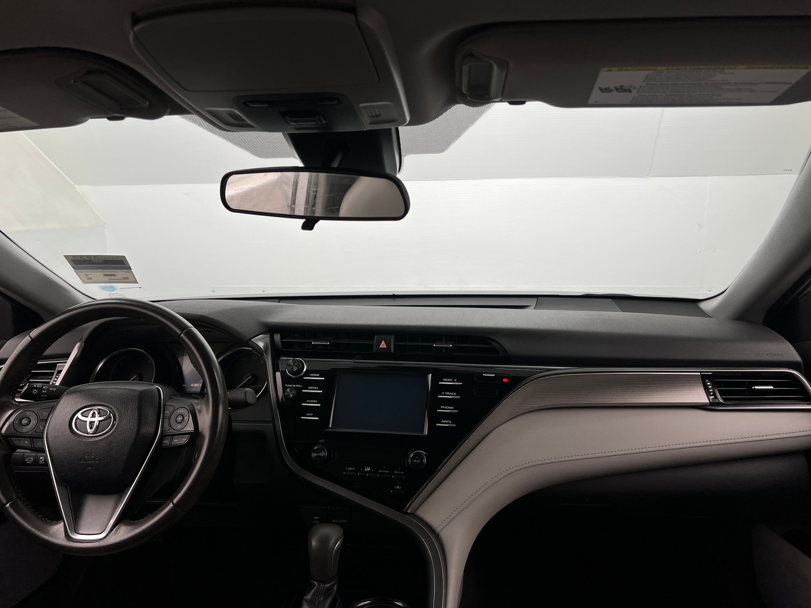 Thumbnail: 2019 Toyota Camry - 3