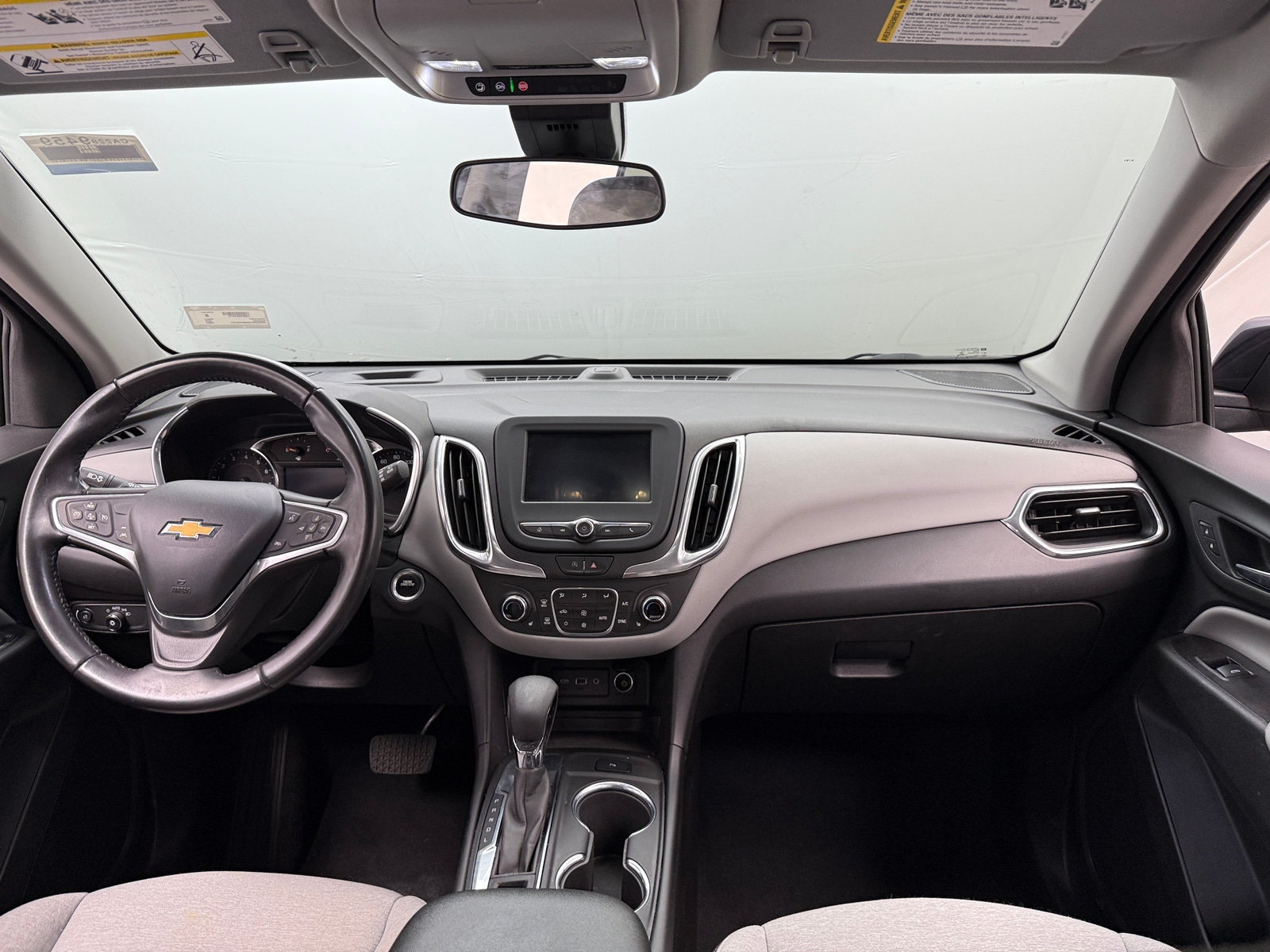 Thumbnail: 2022 Chevrolet Equinox - 3