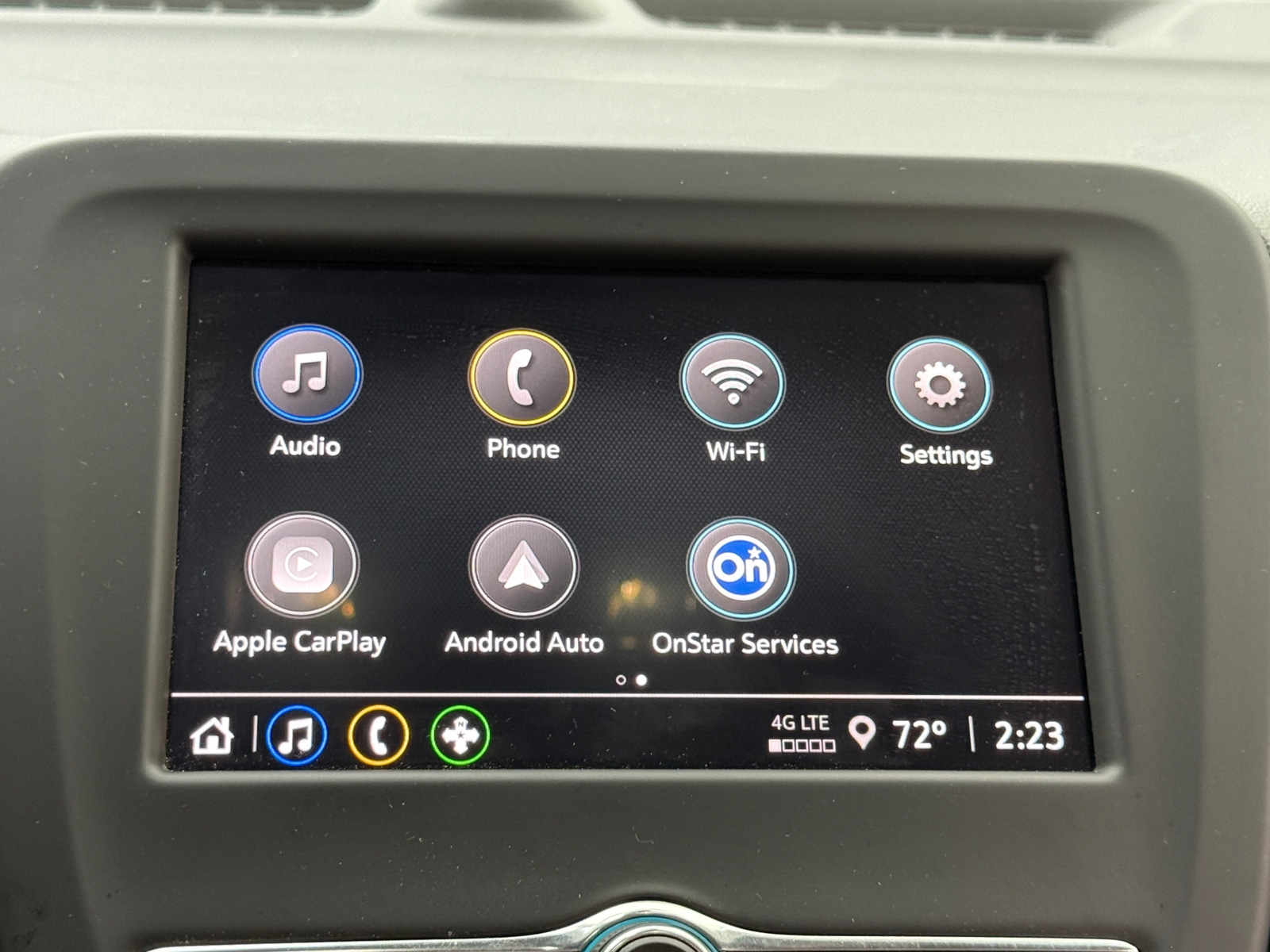 Thumbnail: 2022 Chevrolet Equinox - 4
