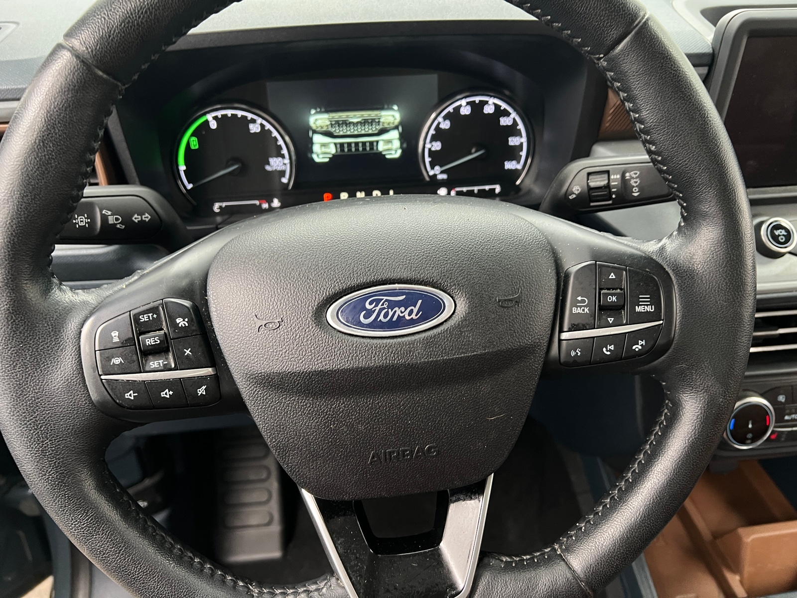 Thumbnail: 2022 Ford Maverick - 4