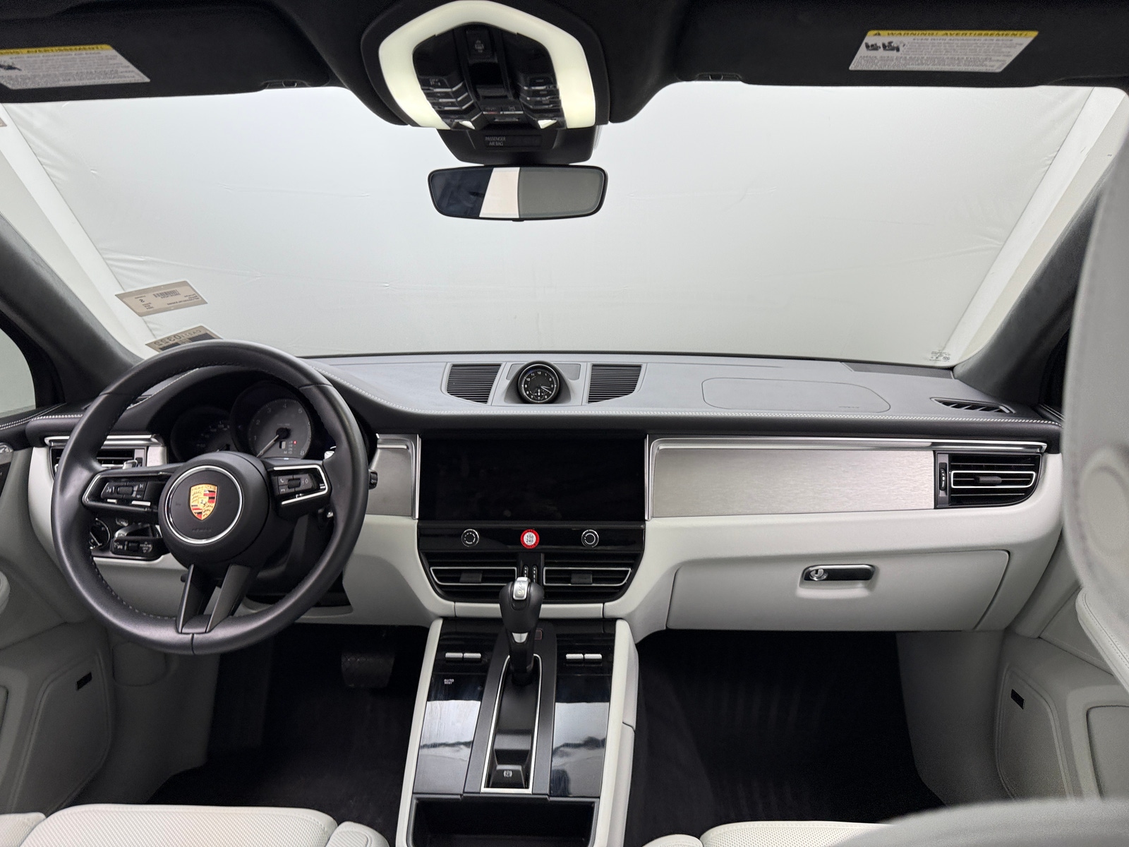 Thumbnail: 2024 Porsche Macan - 2