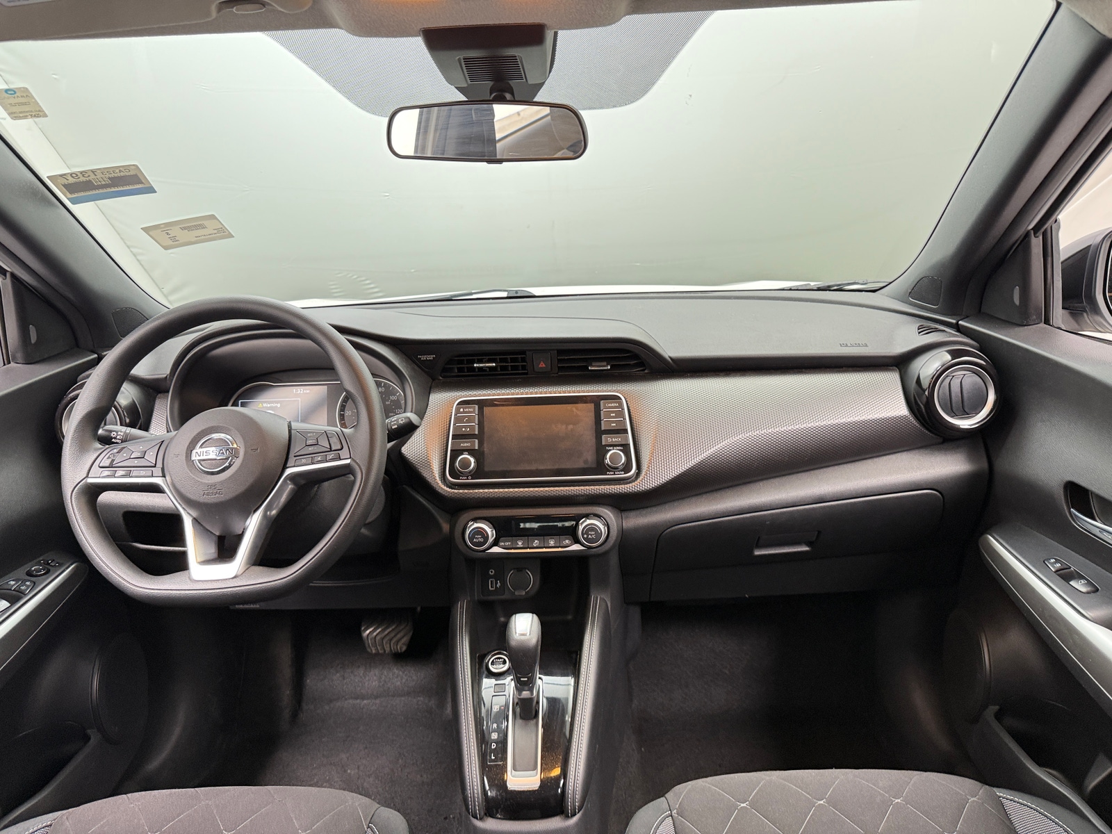 Thumbnail: 2020 Nissan Kicks - 3