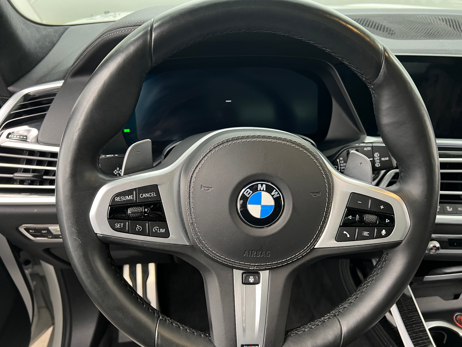 Thumbnail: 2020 BMW X7 - 4