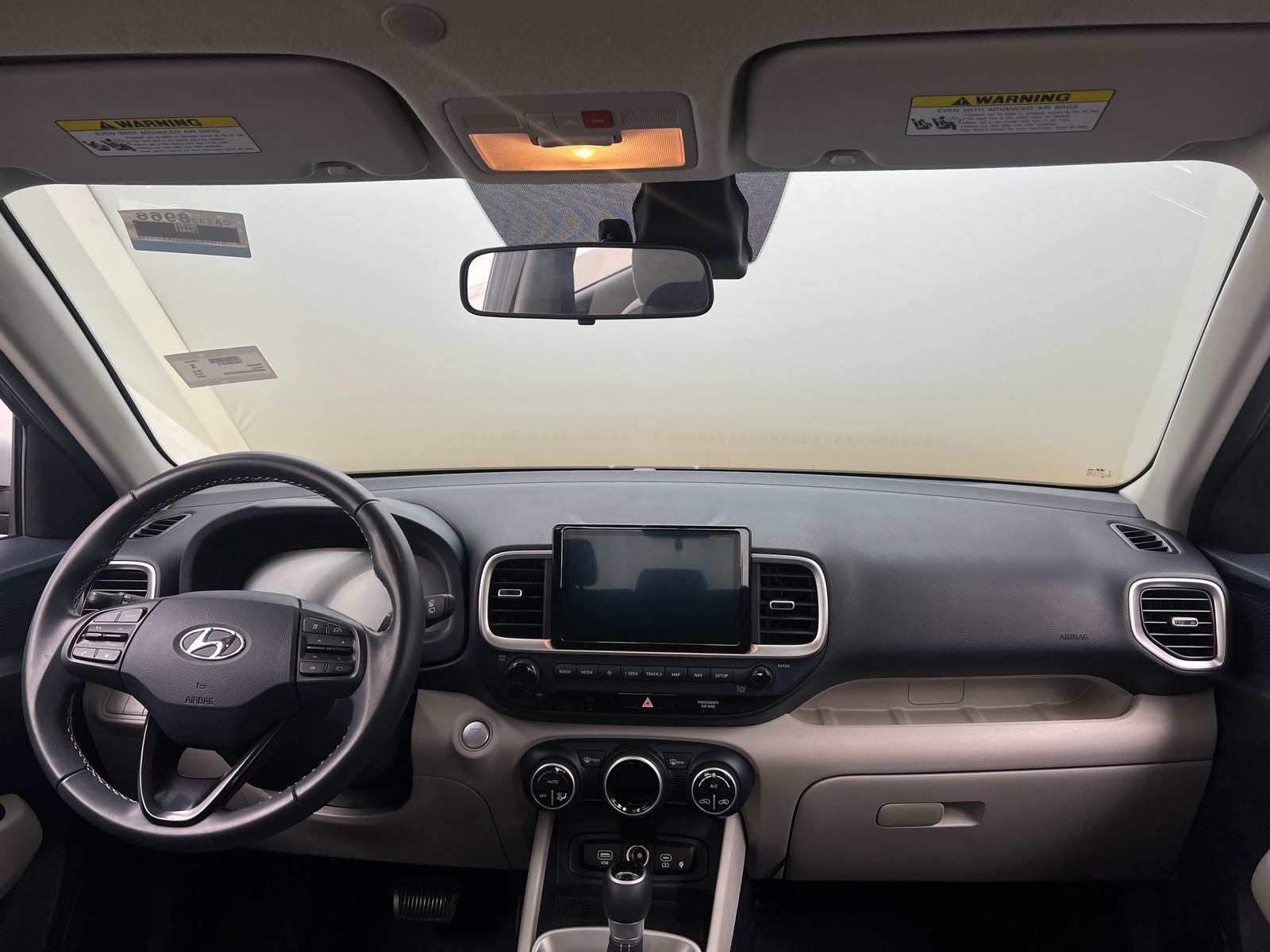 Thumbnail: 2024 Hyundai Venue - 3