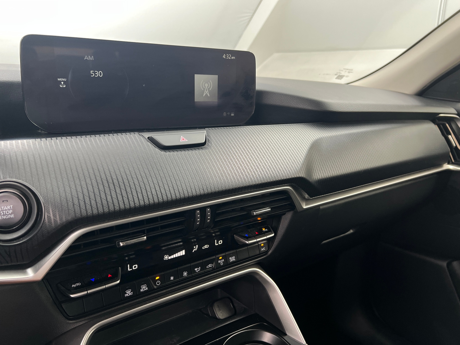 Thumbnail: 2024 Mazda CX-90 - 3
