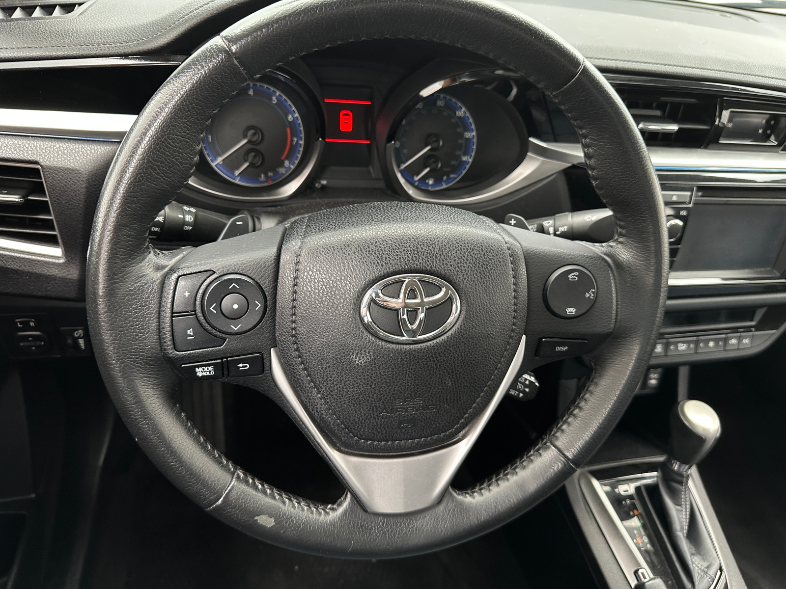 Thumbnail: 2015 Toyota Corolla - 5