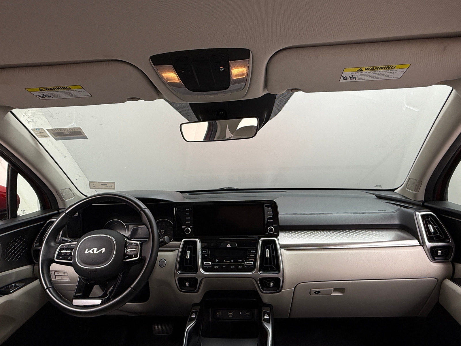 Thumbnail: 2022 Kia Sorento - 2