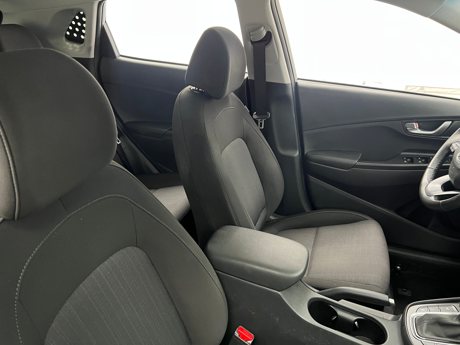 Thumbnail: 2023 Hyundai Kona - 2