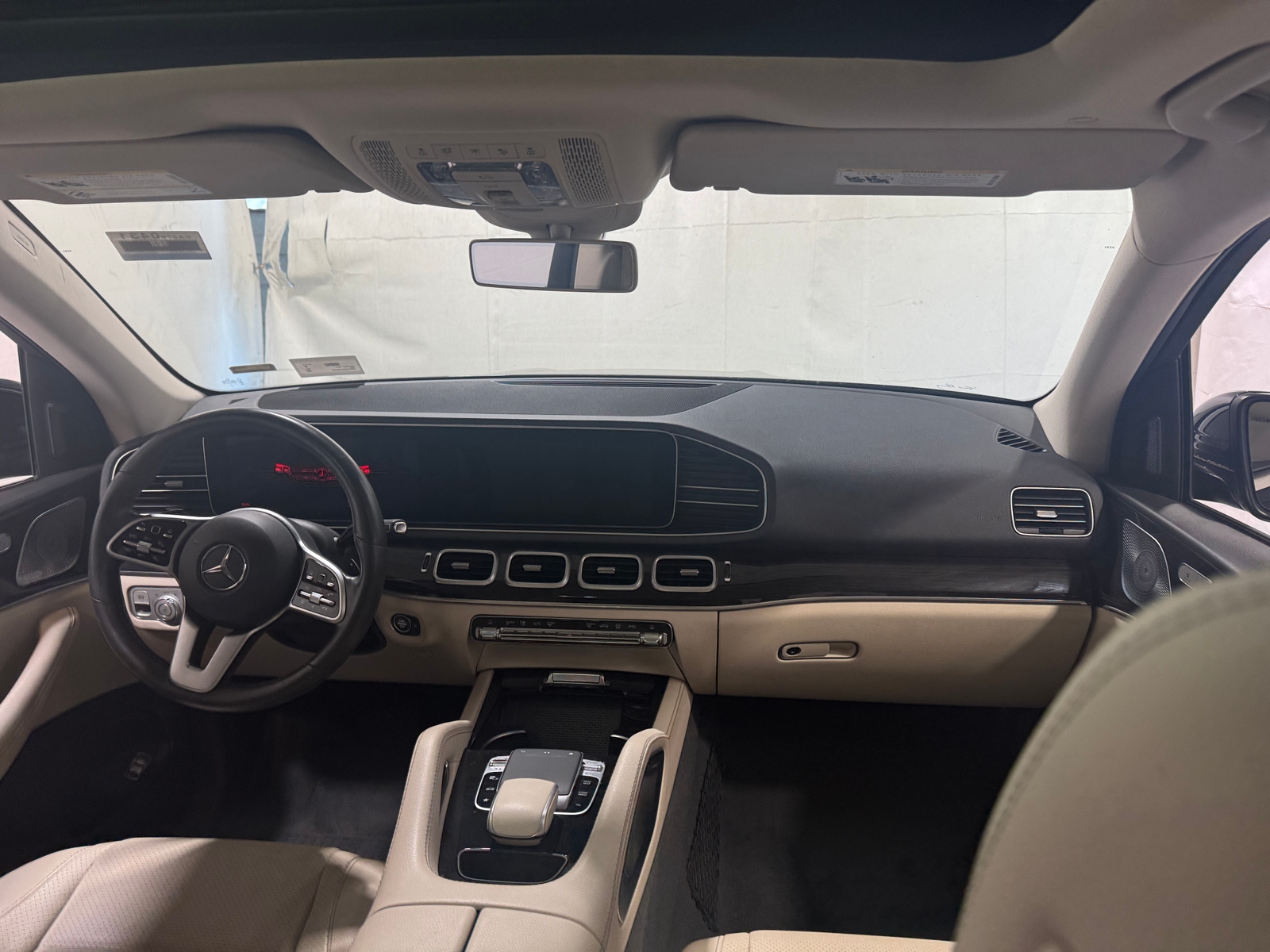 Thumbnail: 2020 Mercedes-Benz GLE - 2