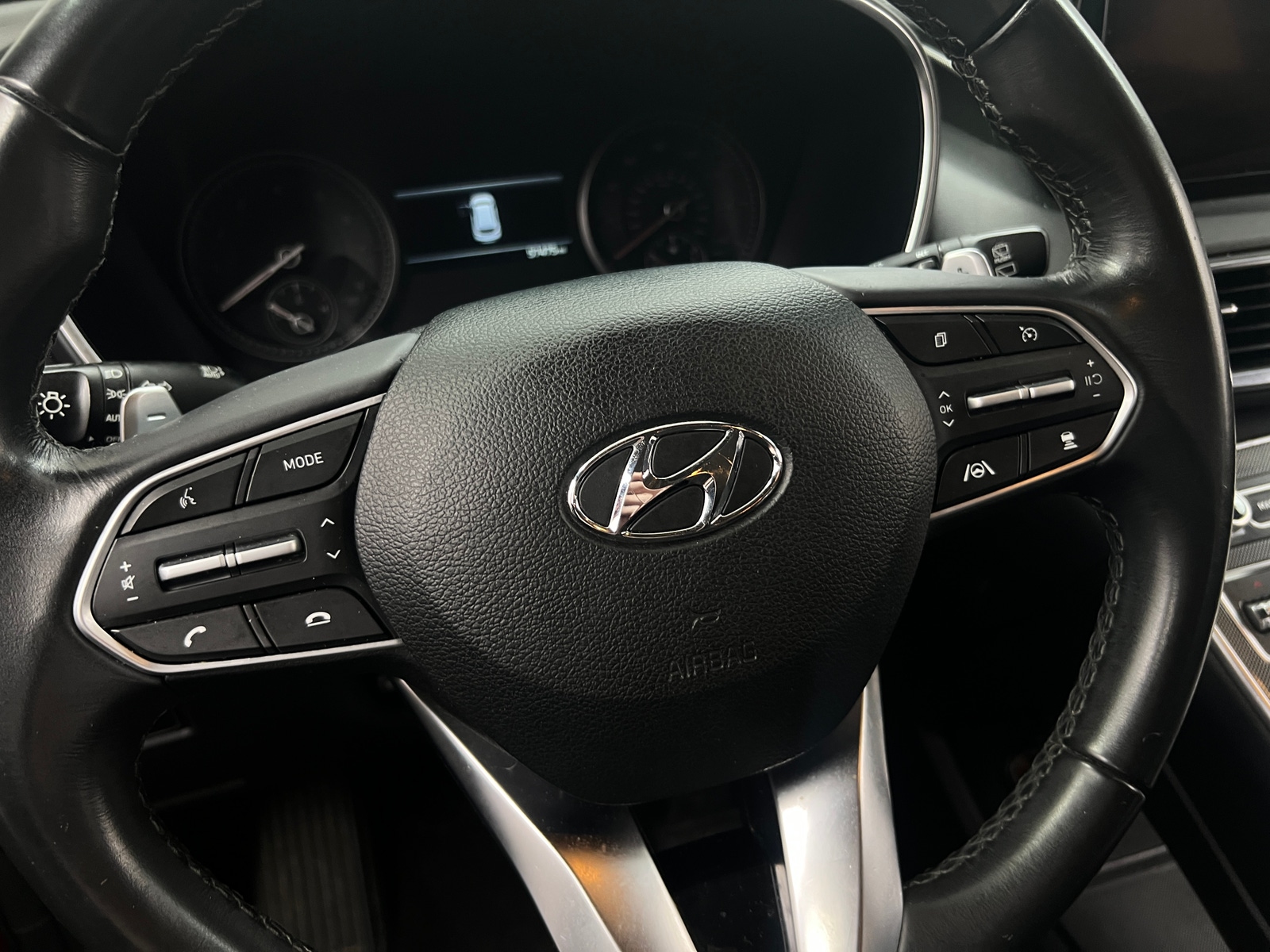 Thumbnail: 2023 Hyundai Santa Fe - 5
