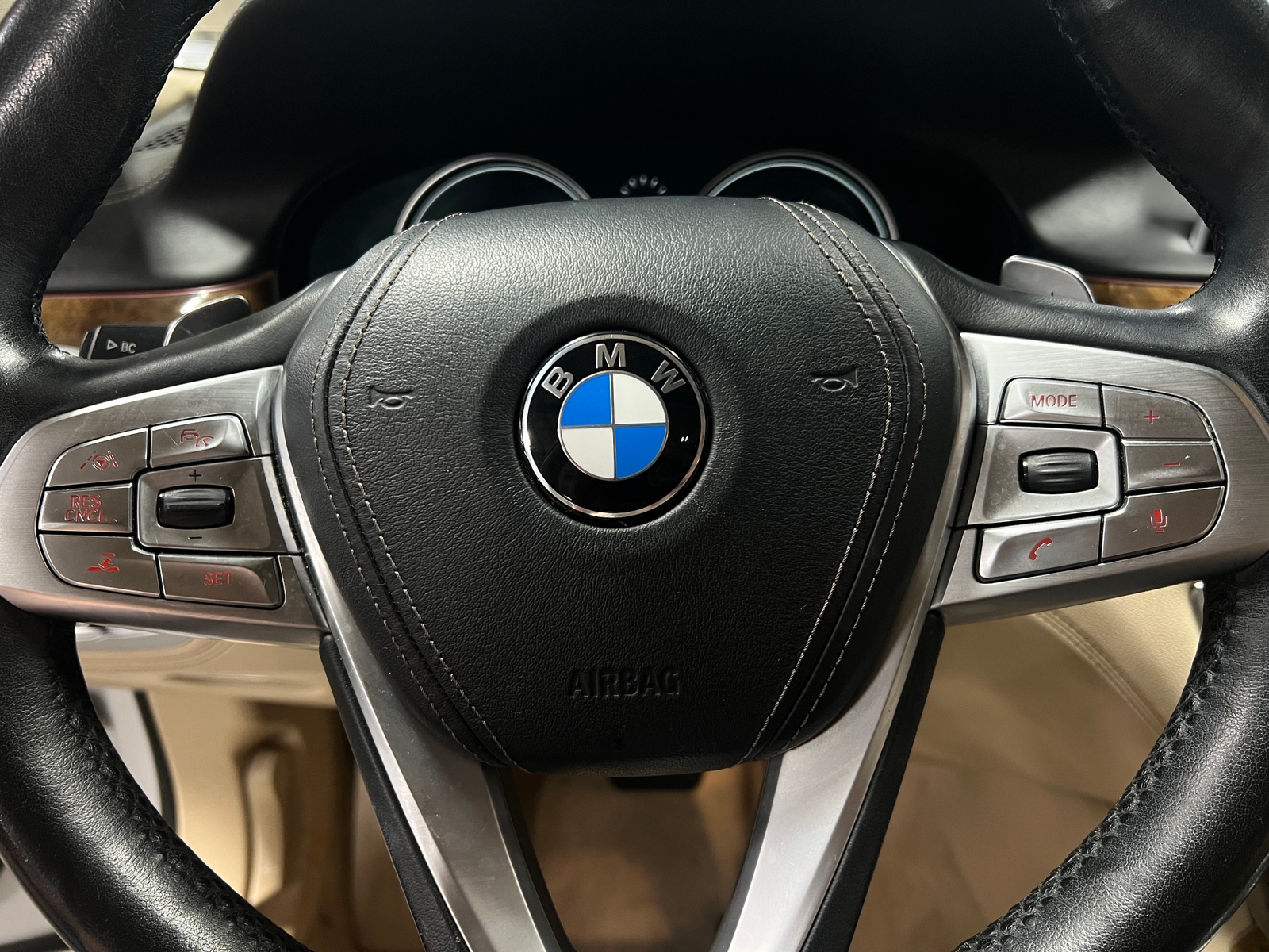 Thumbnail: 2016 BMW 7 Series - 4