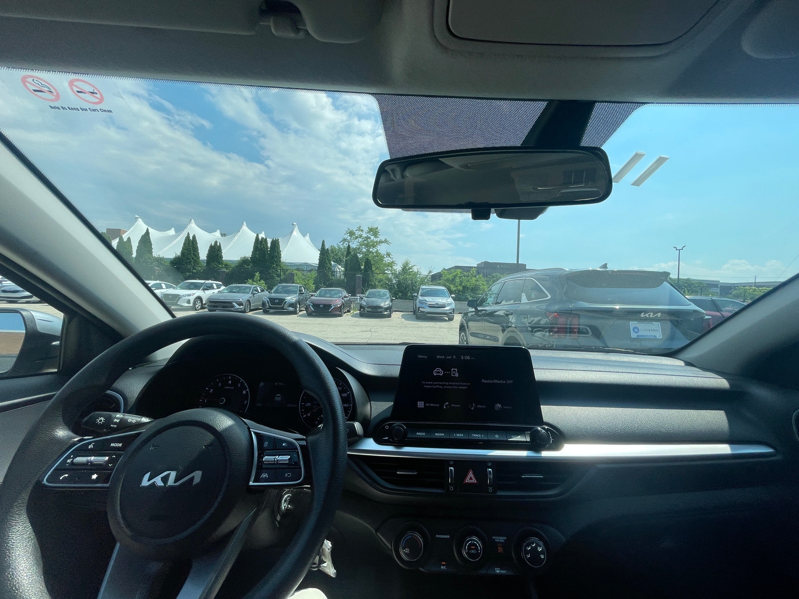 Thumbnail: 2023 Kia Forte - 3